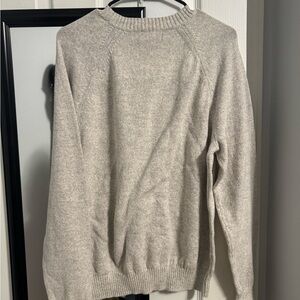 Banana Republic Men’s large knitted crew neck sweater